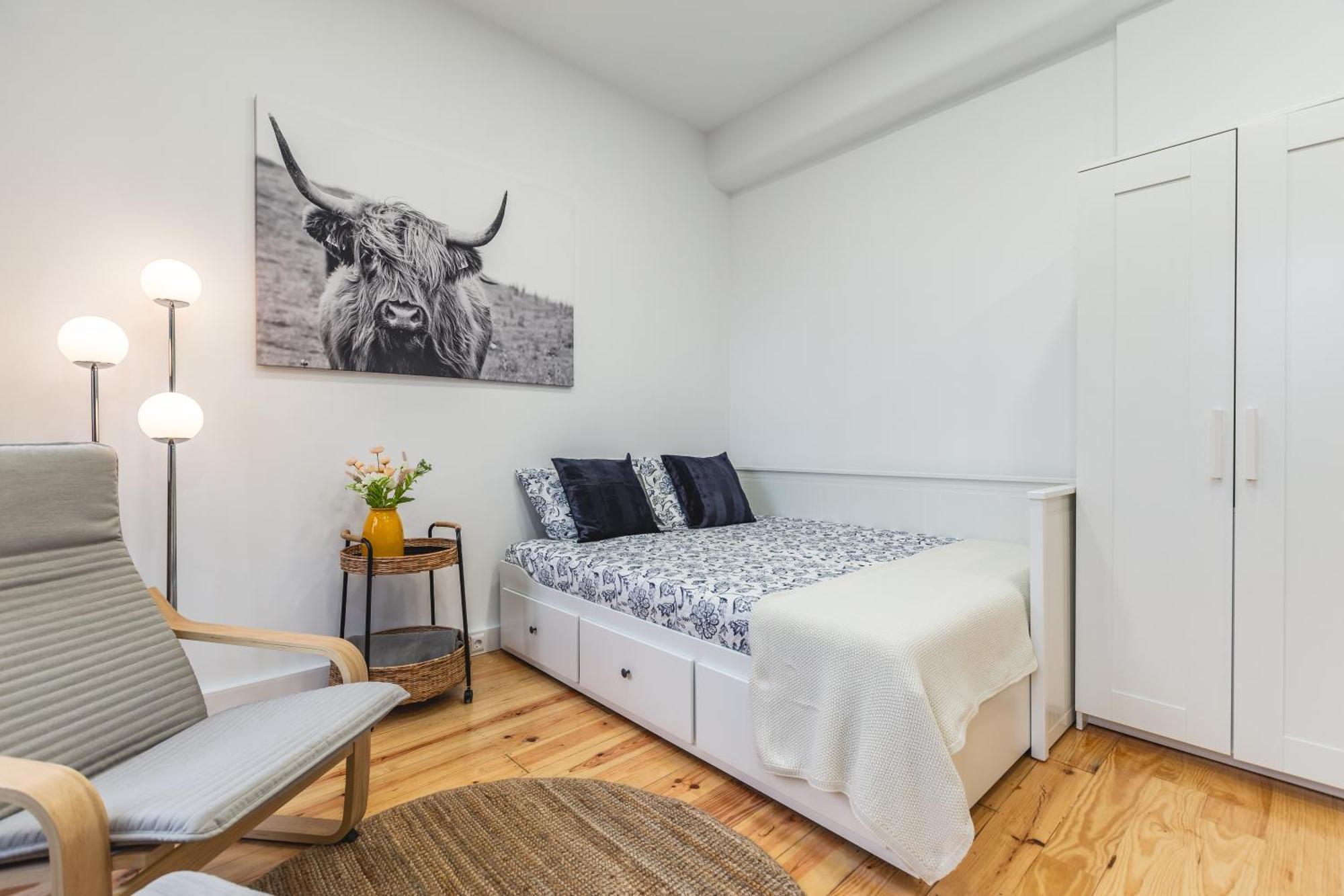 Charming With Rooftop In Apartment